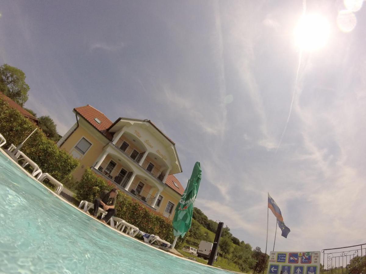 Vila Silva Marija Apartments Pišece Exterior foto