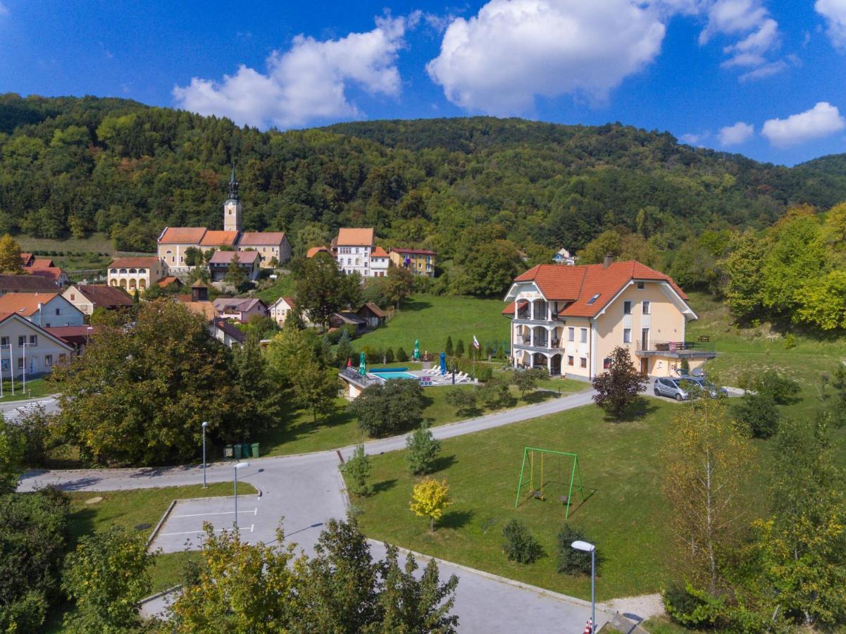 Vila Silva Marija Apartments Pišece Exterior foto